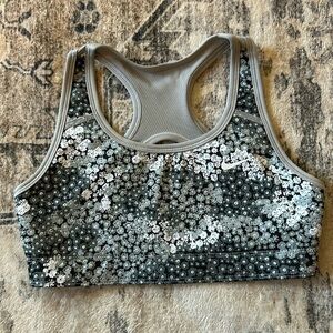 Nike Sport Bra NO PADS NWOT SIZE M NIKE PRO